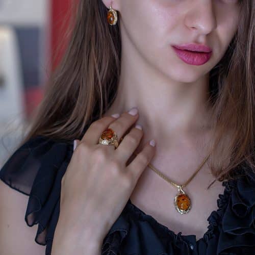 Pandantiv P S12C.1, aur 14 kt, Chihlimbar