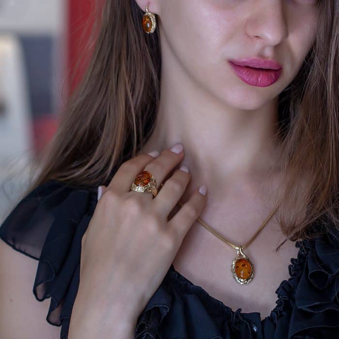 Pandantiv P S12C.1, aur 14 kt, Chihlimbar