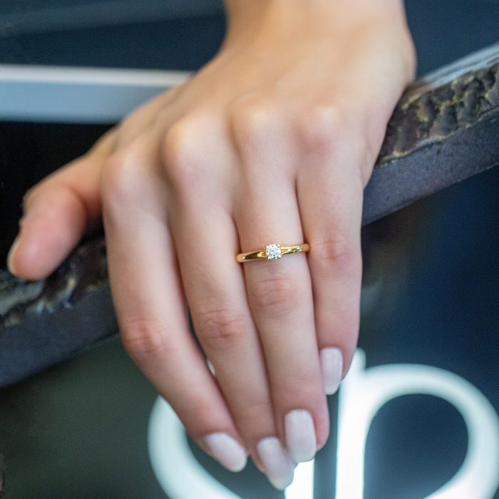 Inel de logodnă aur galben 14 kt cu diamant I 114L