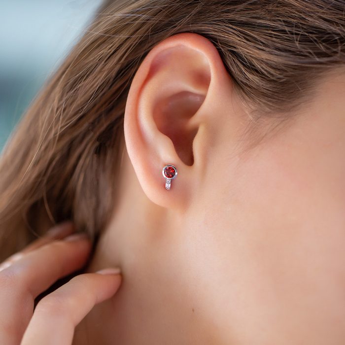 Cercei aur alb cu granate, 14 kt, BB.350657