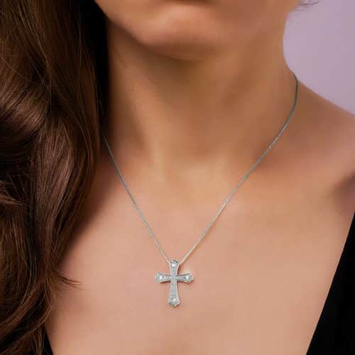 Colier P 022L, aur alb 14 kt, diamante, cruce