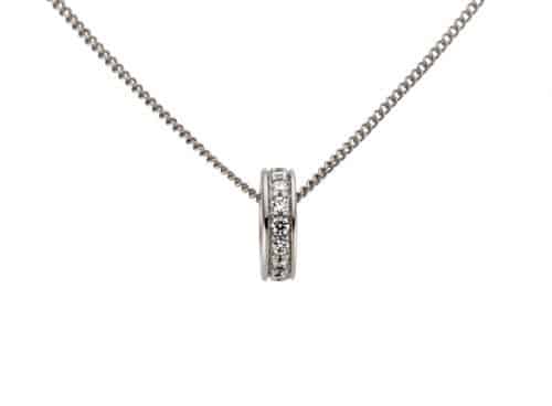 Pandantiv rotund cu diamante, aur alb 14 kt, BB.233662